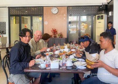 Lunch Break in Makassar with Nurlin Djuni